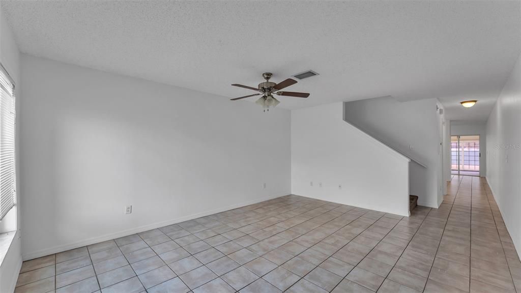 For Sale: $220,000 (2 beds, 2 baths, 1490 Square Feet)