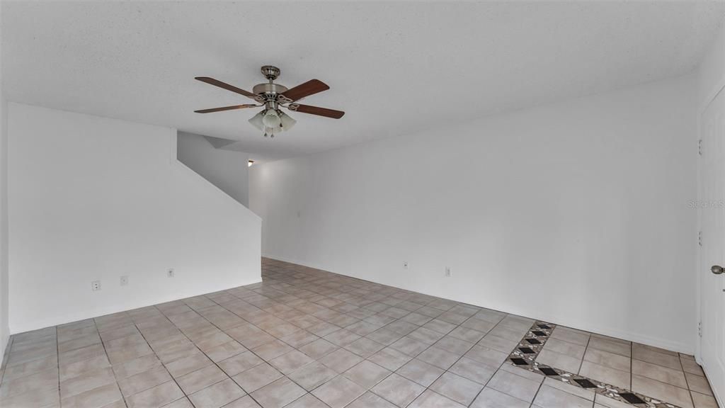 For Sale: $220,000 (2 beds, 2 baths, 1490 Square Feet)