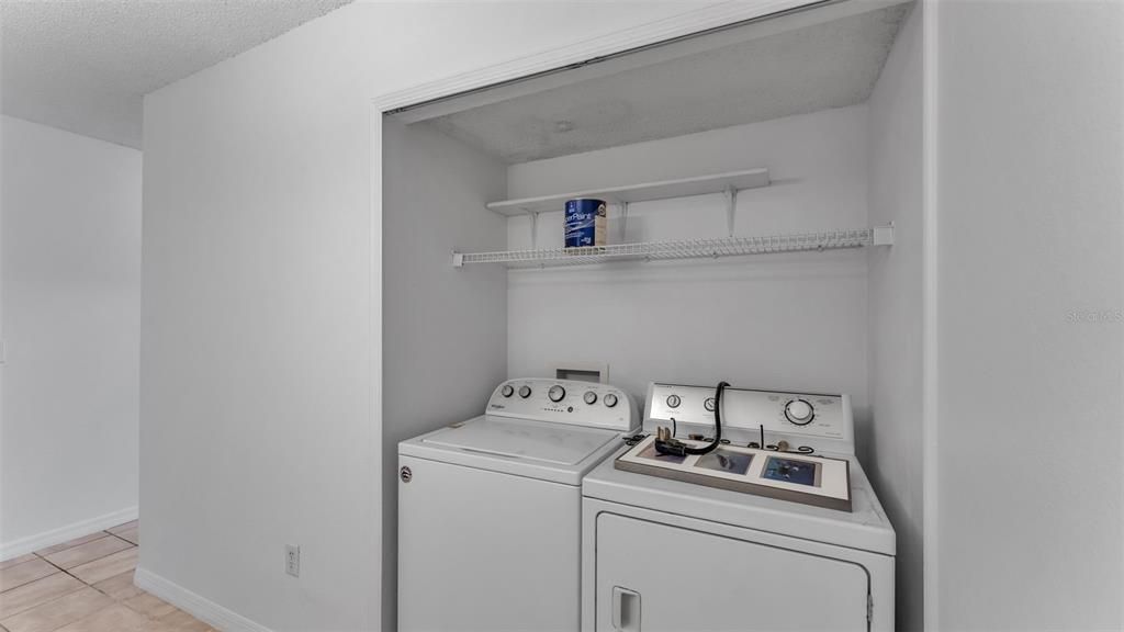 For Sale: $220,000 (2 beds, 2 baths, 1490 Square Feet)