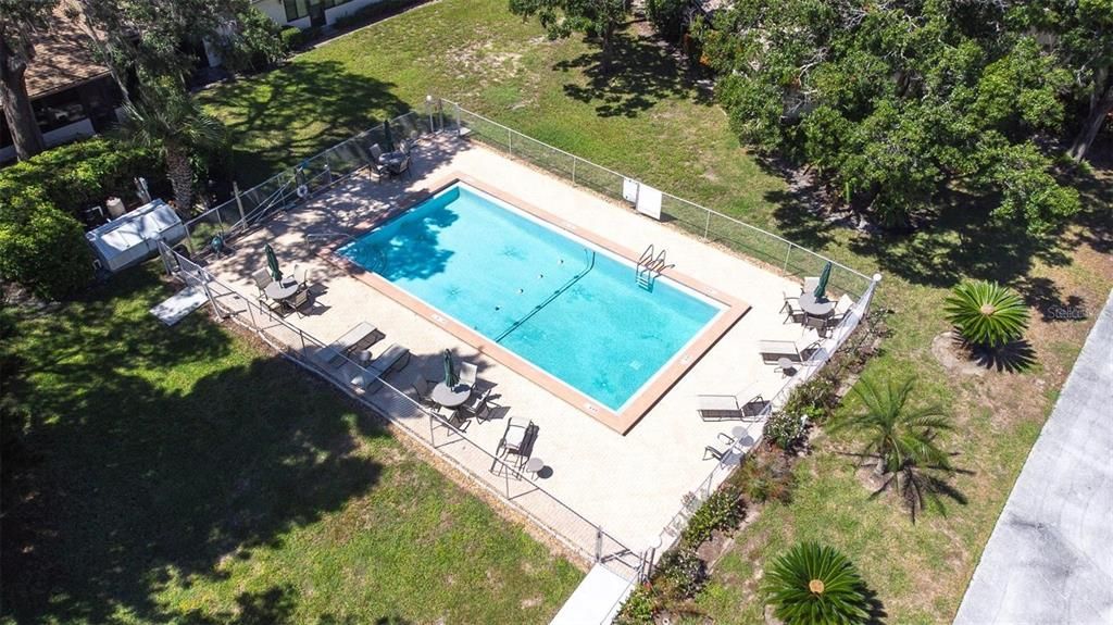 For Sale: $279,900 (2 beds, 2 baths, 1320 Square Feet)