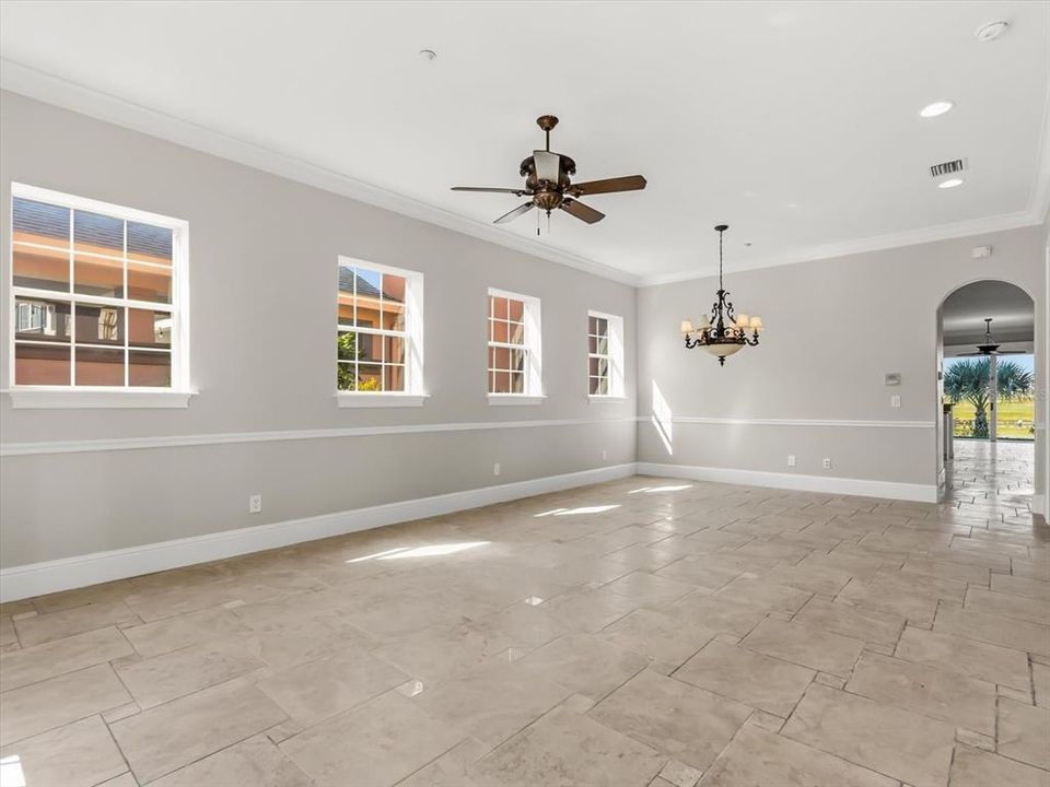 En Venta: $1,395,000 (6 camas, 6 baños, 5313 Pies cuadrados)