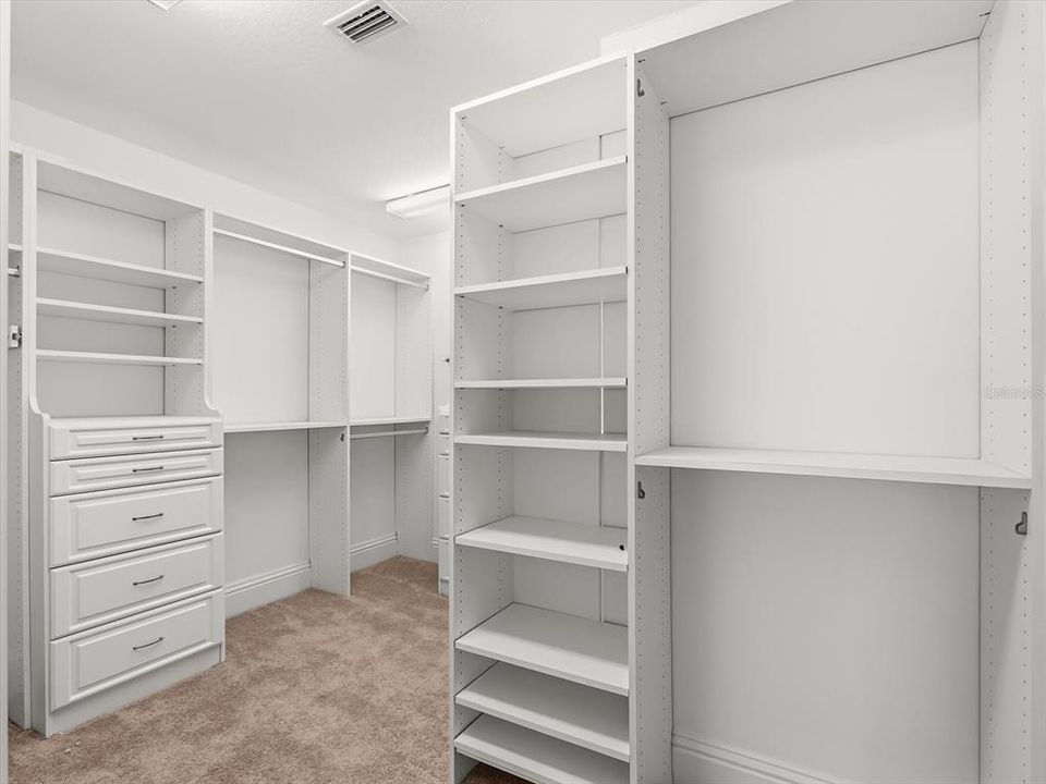 En Venta: $1,395,000 (6 camas, 6 baños, 5313 Pies cuadrados)