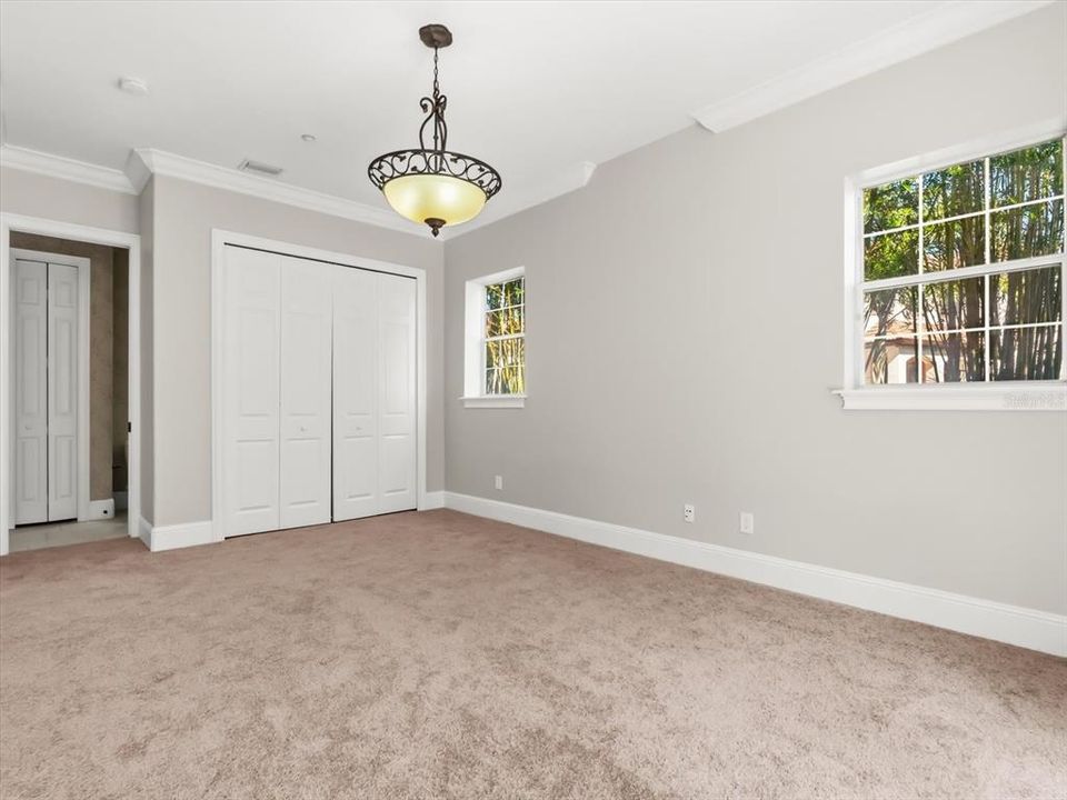 En Venta: $1,395,000 (6 camas, 6 baños, 5313 Pies cuadrados)