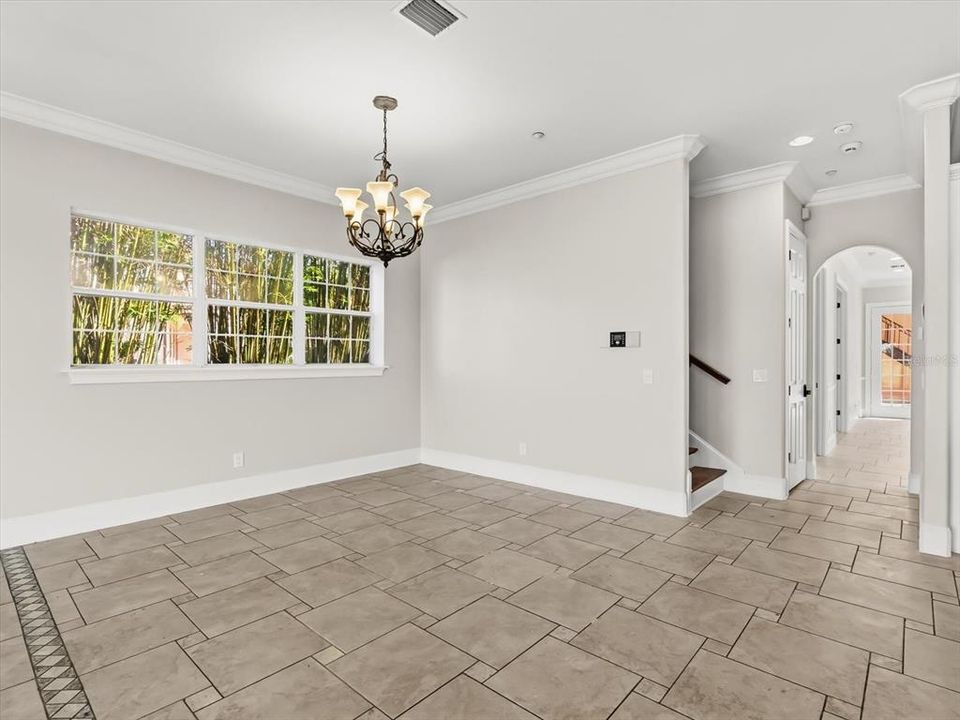 En Venta: $1,395,000 (6 camas, 6 baños, 5313 Pies cuadrados)