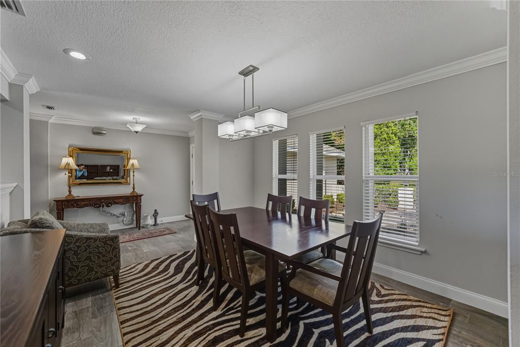 待售: $459,000 (3 贝兹, 2 浴室, 2380 平方英尺)