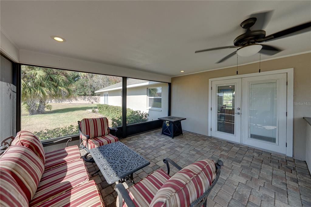 待售: $459,000 (3 贝兹, 2 浴室, 2380 平方英尺)