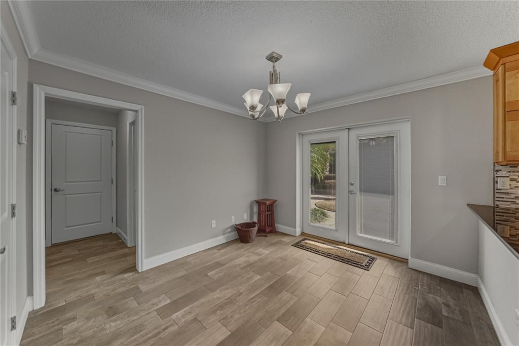 待售: $459,000 (3 贝兹, 2 浴室, 2380 平方英尺)