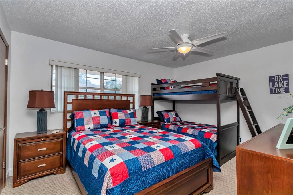 En Renta: $3,000 (2 camas, 1 baños, 1200 Pies cuadrados)