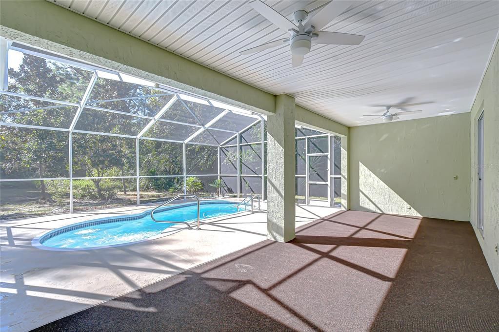 For Sale: $529,000 (4 beds, 2 baths, 2194 Square Feet)