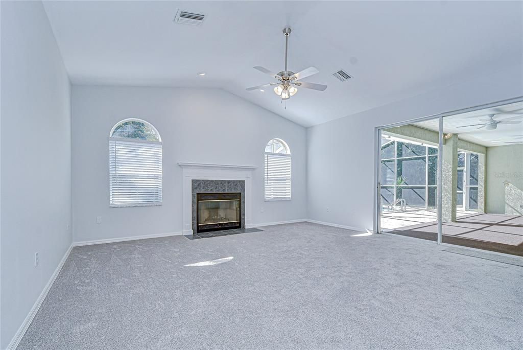 For Sale: $529,000 (4 beds, 2 baths, 2194 Square Feet)