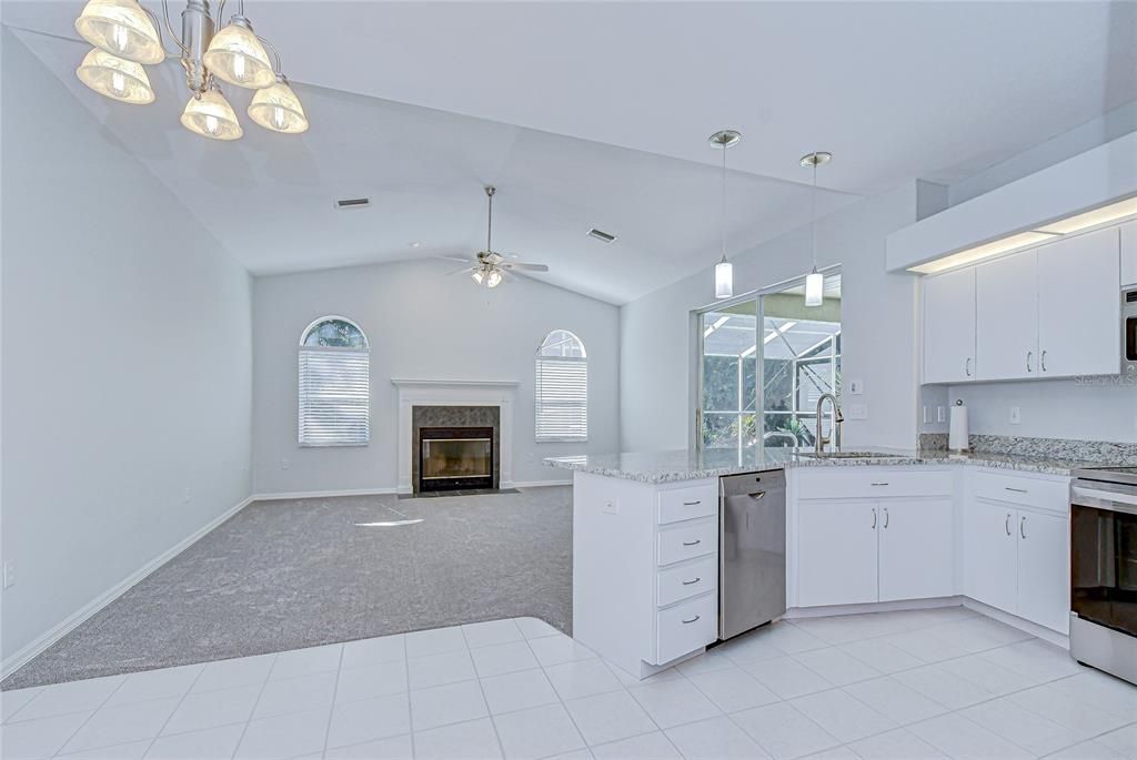 For Sale: $529,000 (4 beds, 2 baths, 2194 Square Feet)