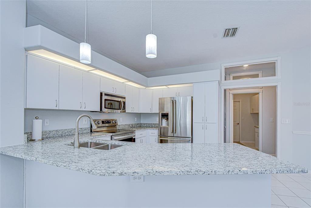 For Sale: $529,000 (4 beds, 2 baths, 2194 Square Feet)