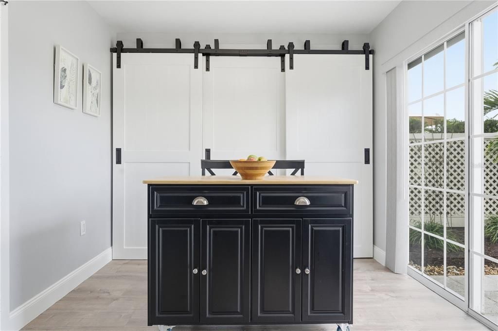 En Venta: $329,900 (3 camas, 2 baños, 1226 Pies cuadrados)