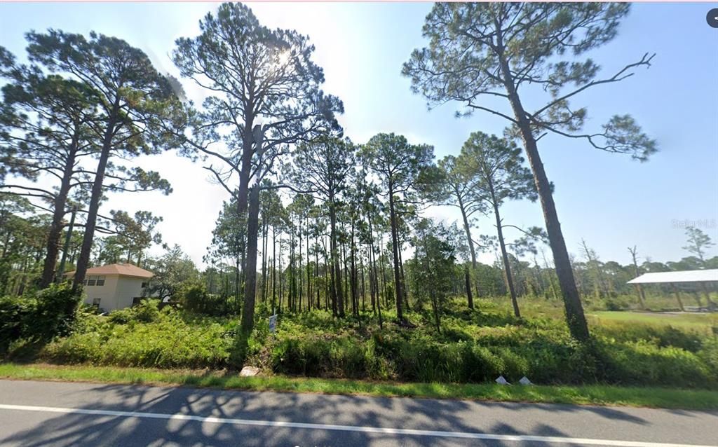 待售: $129,999 (0.50 acres)