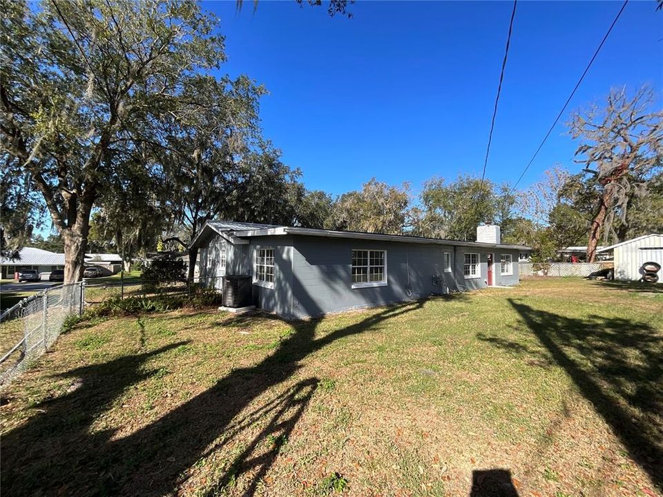 For Sale: $465,000 (4 beds, 3 baths, 2408 Square Feet)