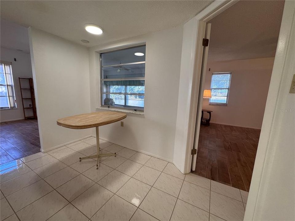 En Venta: $145,000 (2 camas, 2 baños, 1318 Pies cuadrados)