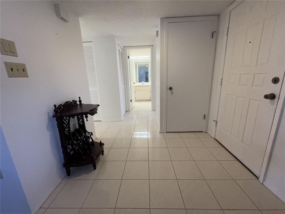 En Venta: $145,000 (2 camas, 2 baños, 1318 Pies cuadrados)