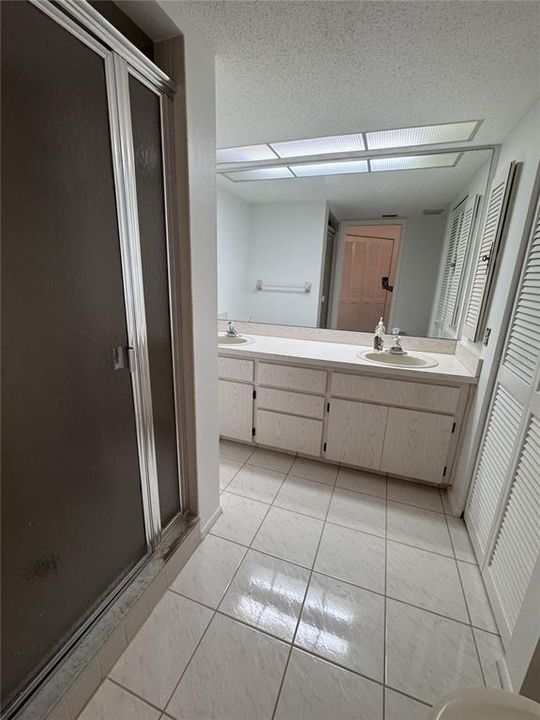 En Venta: $145,000 (2 camas, 2 baños, 1318 Pies cuadrados)