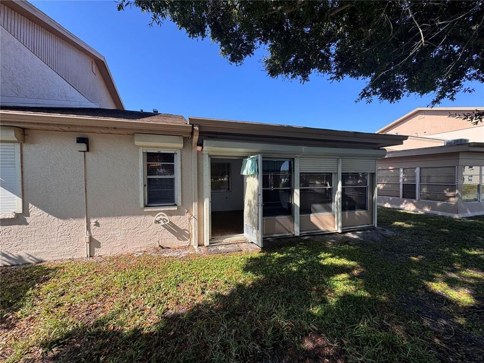 En Venta: $145,000 (2 camas, 2 baños, 1318 Pies cuadrados)