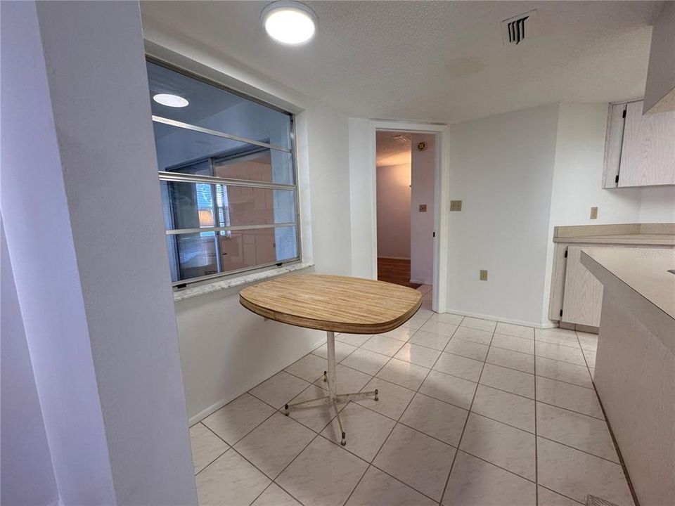 En Venta: $145,000 (2 camas, 2 baños, 1318 Pies cuadrados)