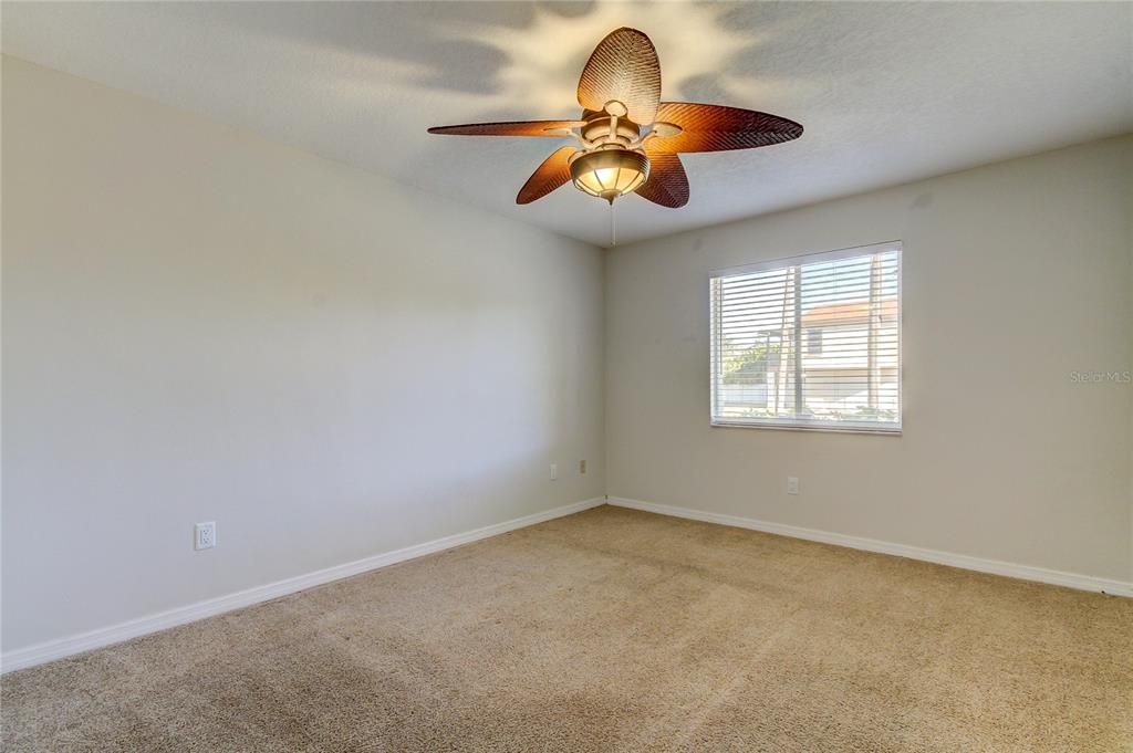 For Rent: $4,450 (3 beds, 3 baths, 1802 Square Feet)