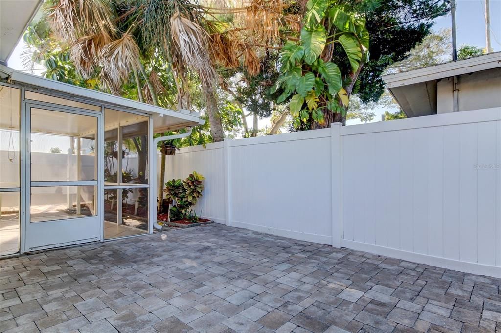 For Rent: $4,450 (3 beds, 3 baths, 1802 Square Feet)