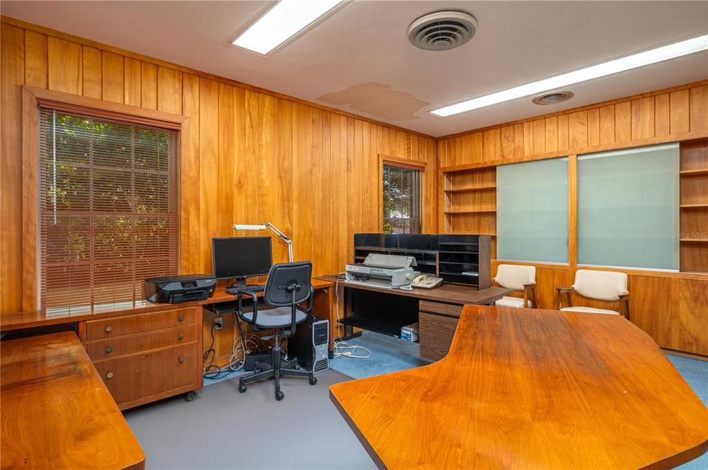 For Sale: $599,000 (0 beds, 0 baths, 2092 Square Feet)