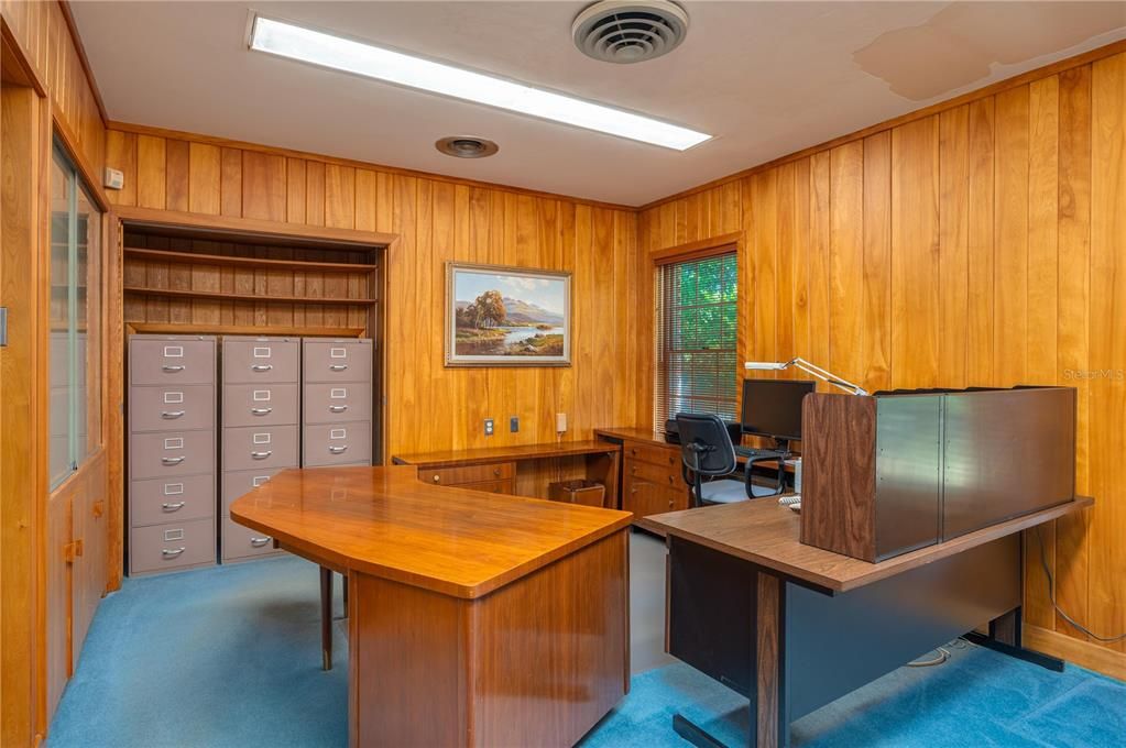 For Sale: $599,000 (0 beds, 0 baths, 2092 Square Feet)