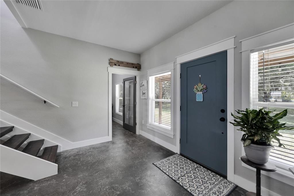 En Venta: $650,000 (6 camas, 3 baños, 3226 Pies cuadrados)