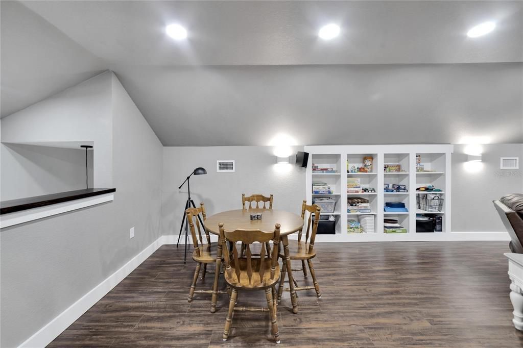 En Venta: $650,000 (6 camas, 3 baños, 3226 Pies cuadrados)