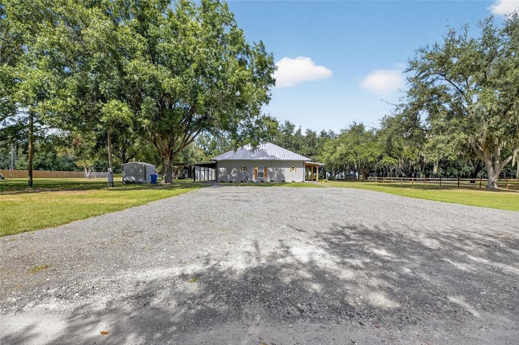 En Venta: $650,000 (6 camas, 3 baños, 3226 Pies cuadrados)