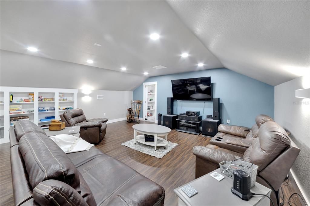 En Venta: $650,000 (6 camas, 3 baños, 3226 Pies cuadrados)