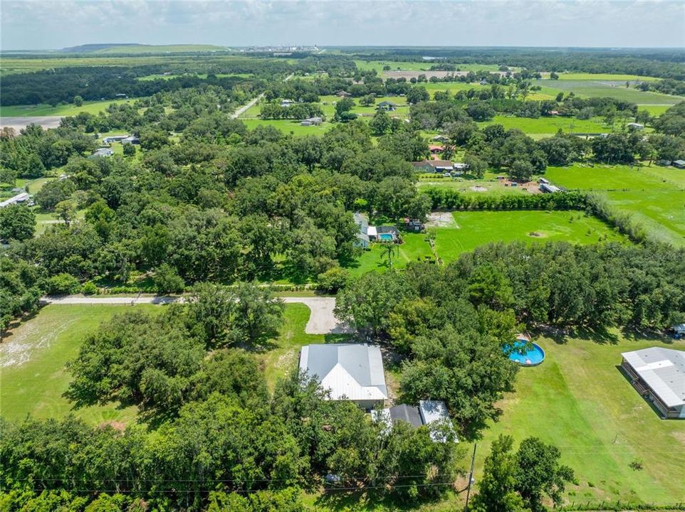 En Venta: $650,000 (6 camas, 3 baños, 3226 Pies cuadrados)