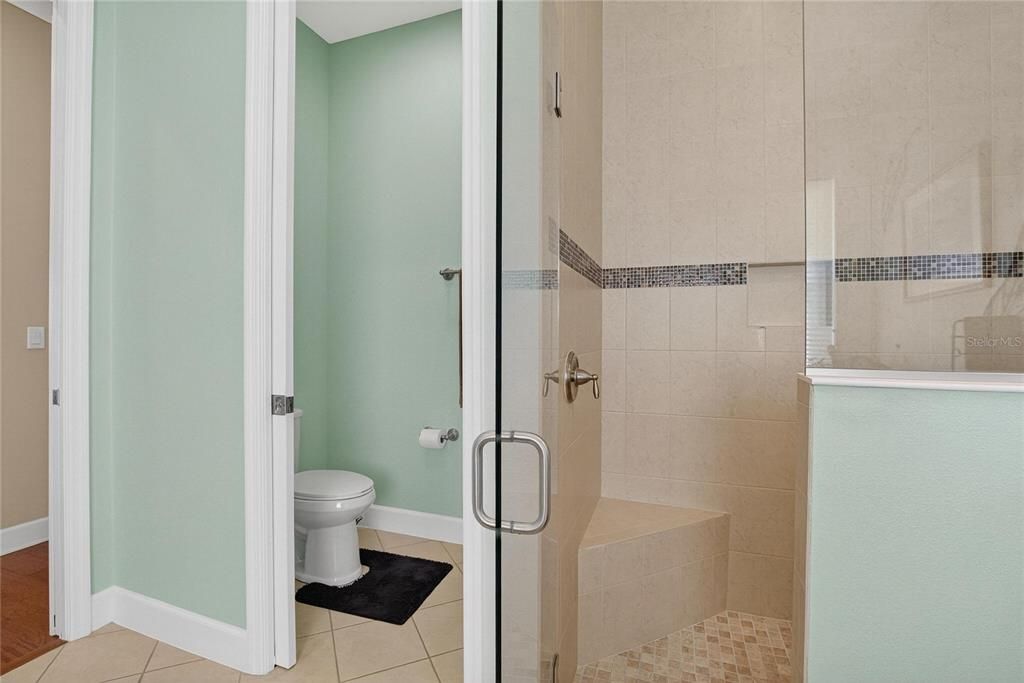 На продажу: $589,000 (2 спален, 2 ванн, 2348 Квадратных фут)