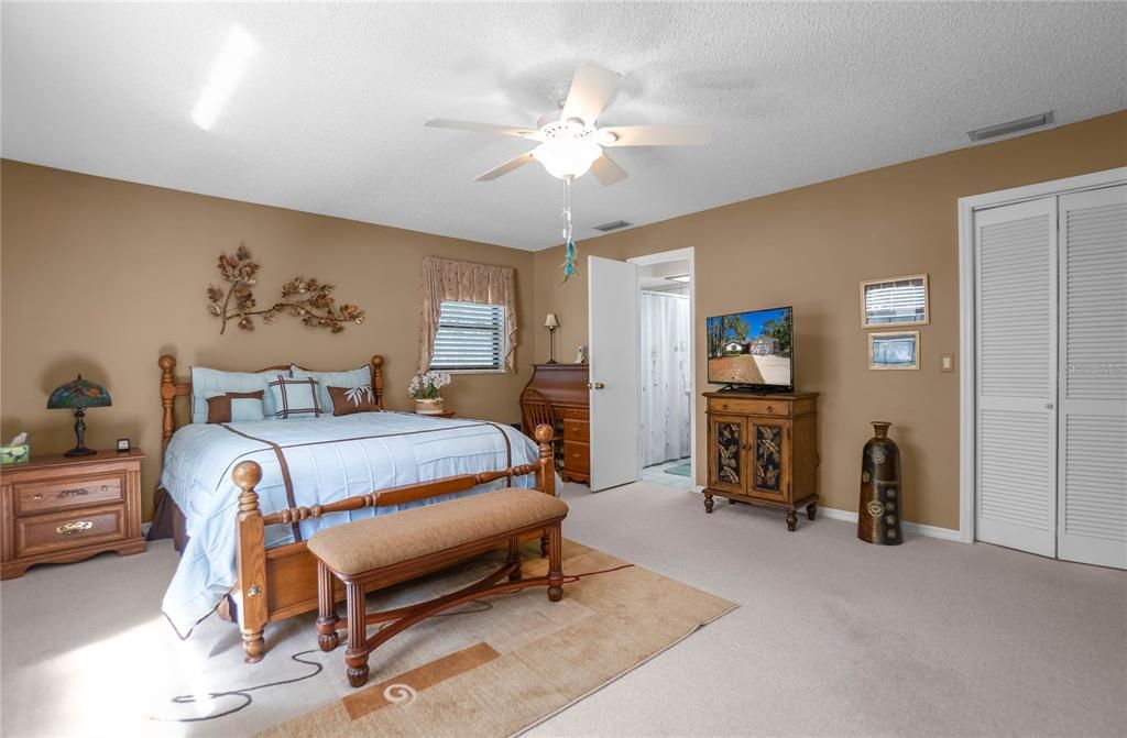 待售: $315,000 (3 贝兹, 2 浴室, 1700 平方英尺)