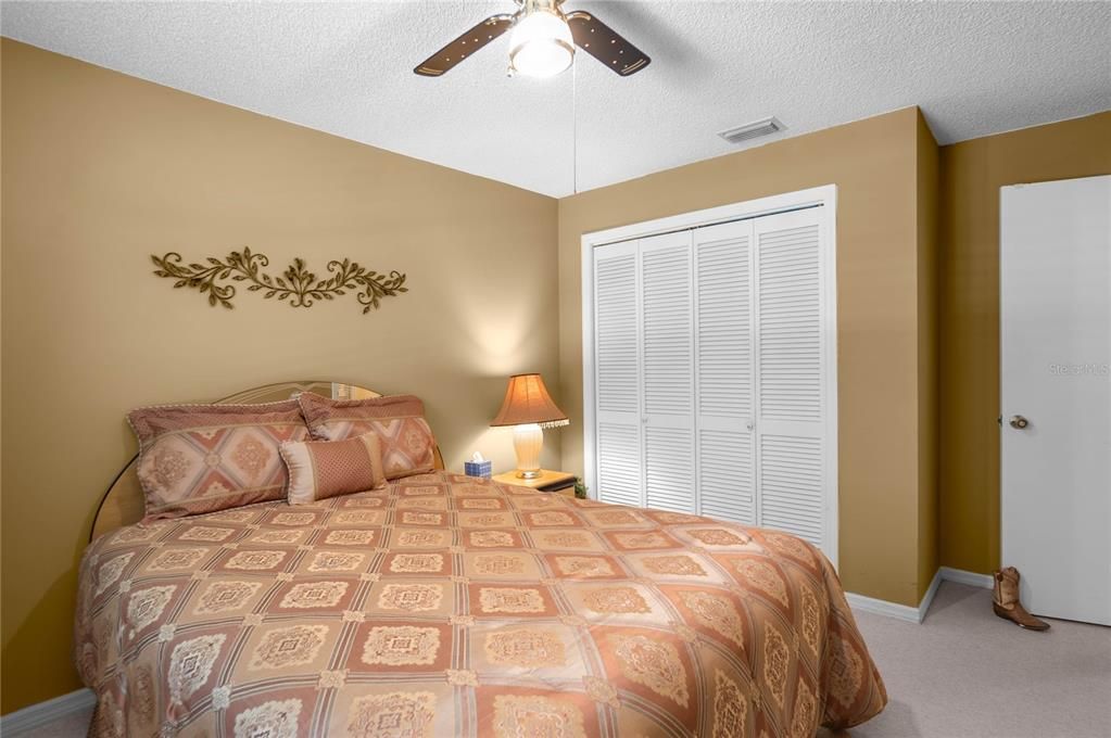 待售: $315,000 (3 贝兹, 2 浴室, 1700 平方英尺)