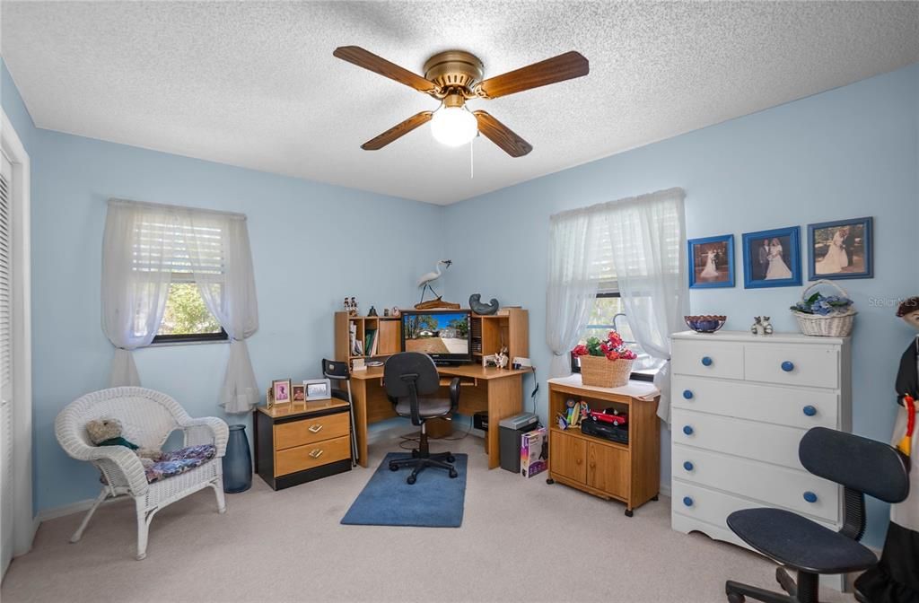 待售: $315,000 (3 贝兹, 2 浴室, 1700 平方英尺)