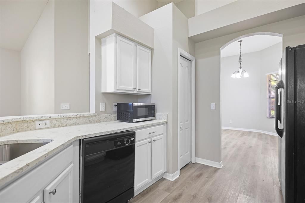 For Rent: $2,700 (4 beds, 3 baths, 2189 Square Feet)