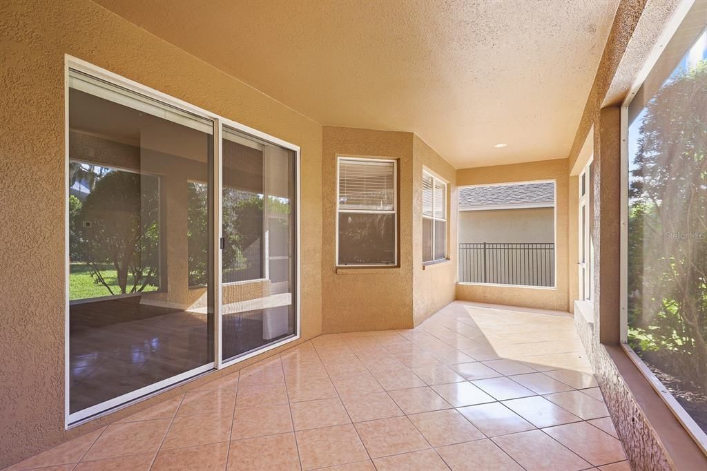 For Rent: $2,700 (4 beds, 3 baths, 2189 Square Feet)