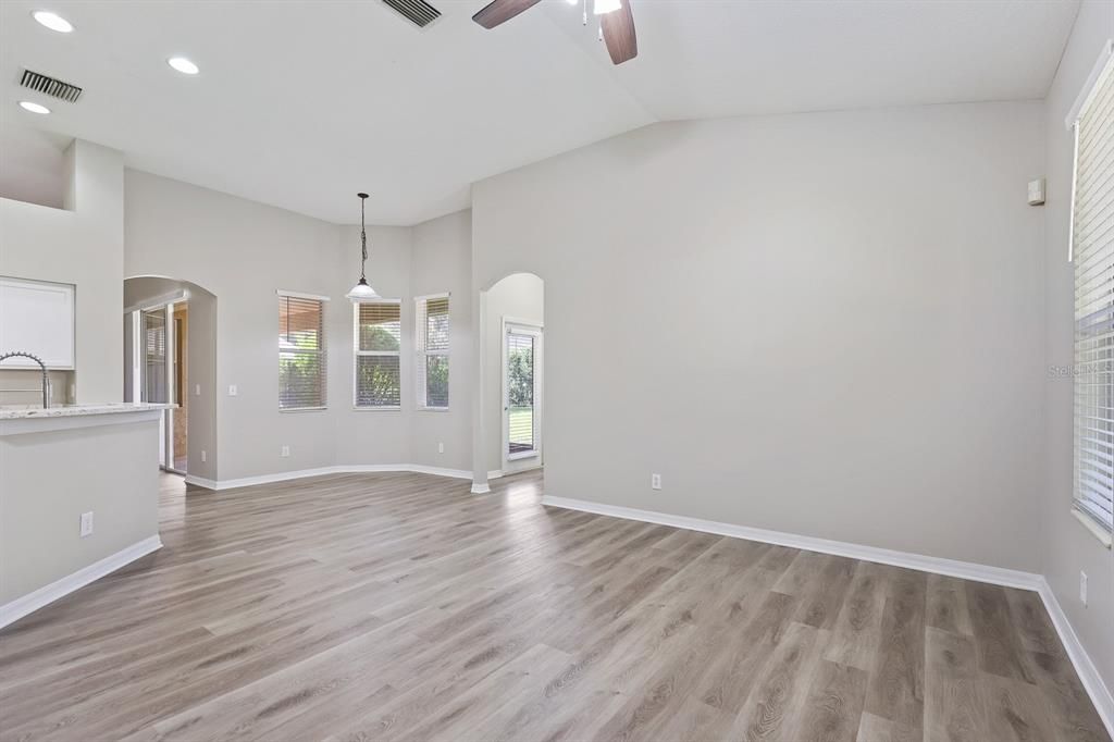 For Rent: $2,700 (4 beds, 3 baths, 2189 Square Feet)