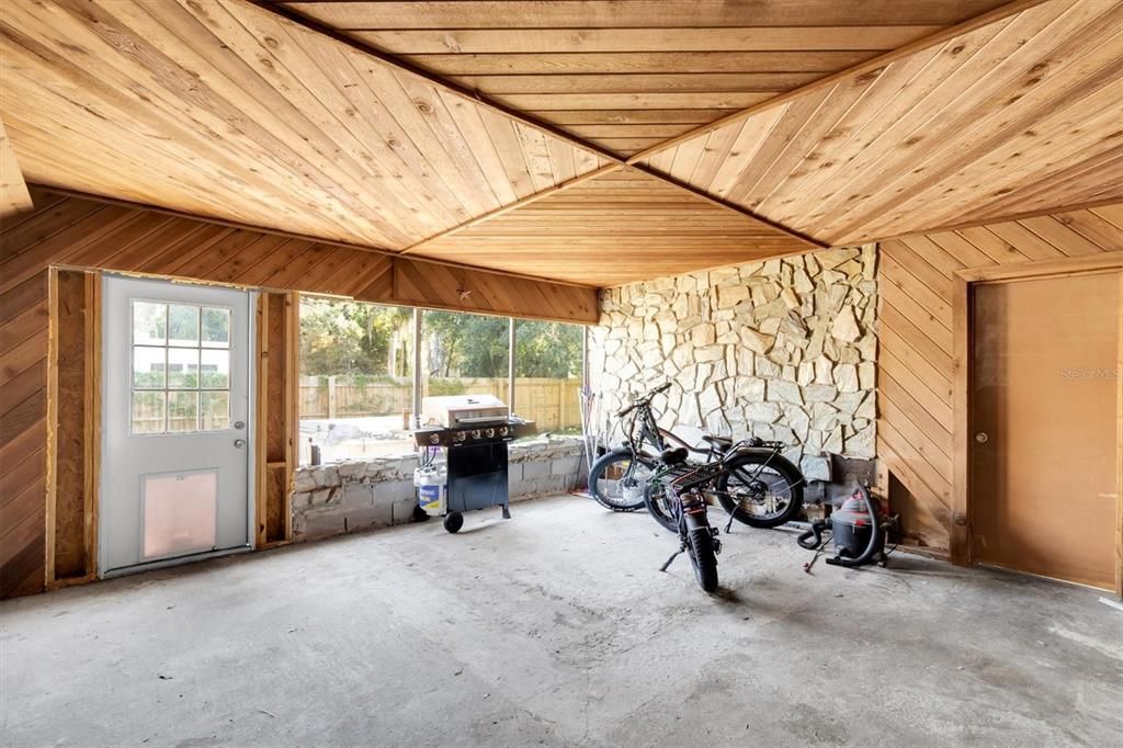 For Sale: $415,000 (3 beds, 2 baths, 1744 Square Feet)