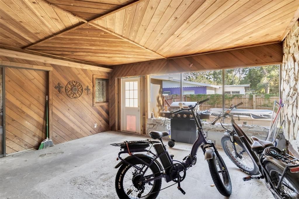 For Sale: $415,000 (3 beds, 2 baths, 1744 Square Feet)