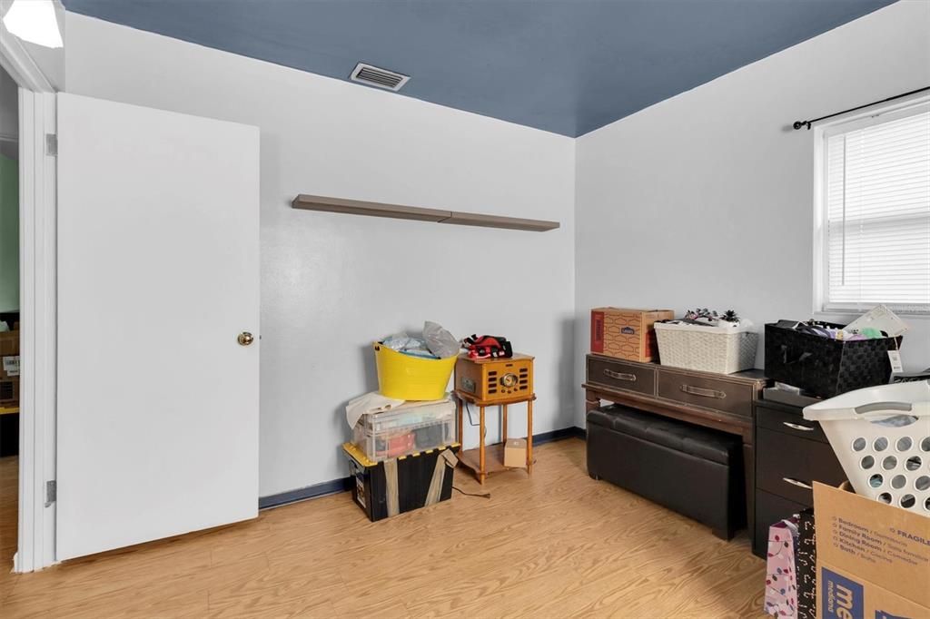 For Sale: $415,000 (3 beds, 2 baths, 1744 Square Feet)