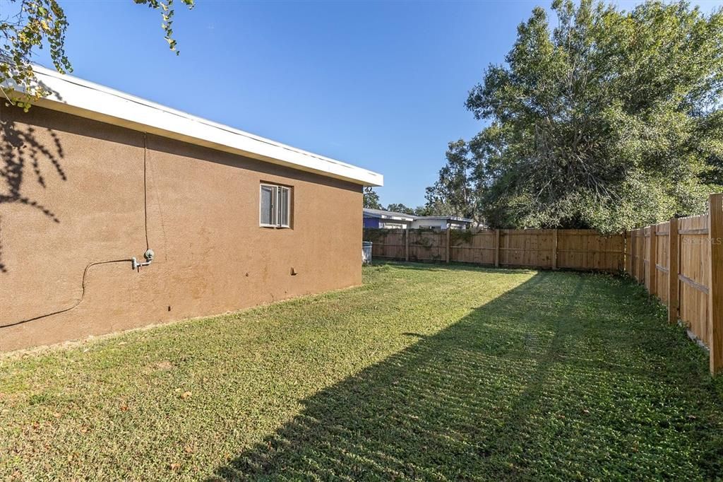 For Sale: $415,000 (3 beds, 2 baths, 1744 Square Feet)