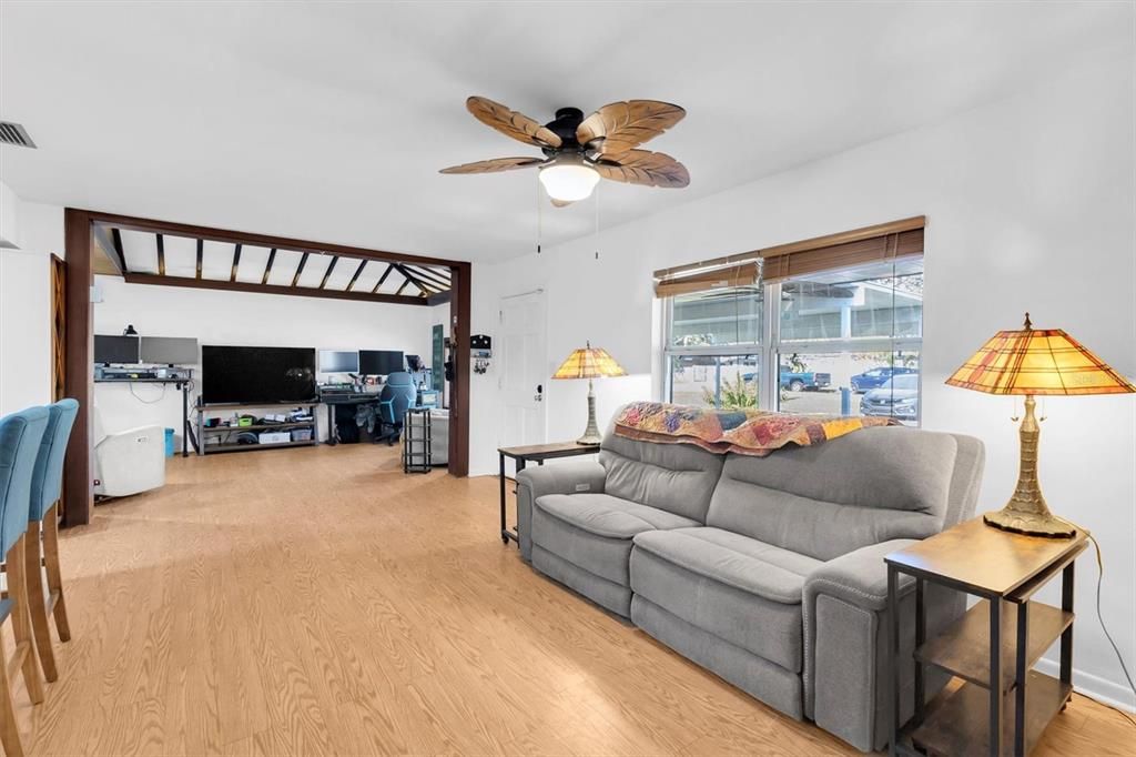 For Sale: $415,000 (3 beds, 2 baths, 1744 Square Feet)