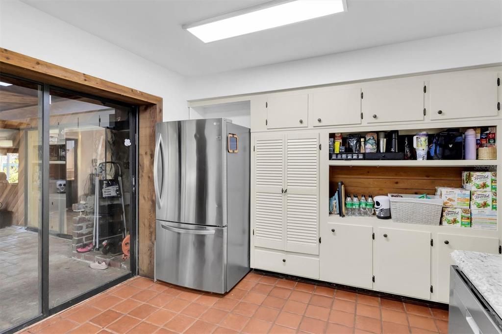 For Sale: $415,000 (3 beds, 2 baths, 1744 Square Feet)