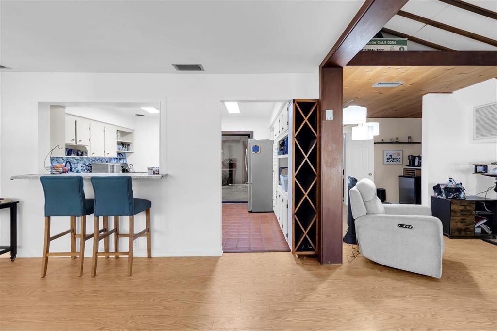 For Sale: $415,000 (3 beds, 2 baths, 1744 Square Feet)