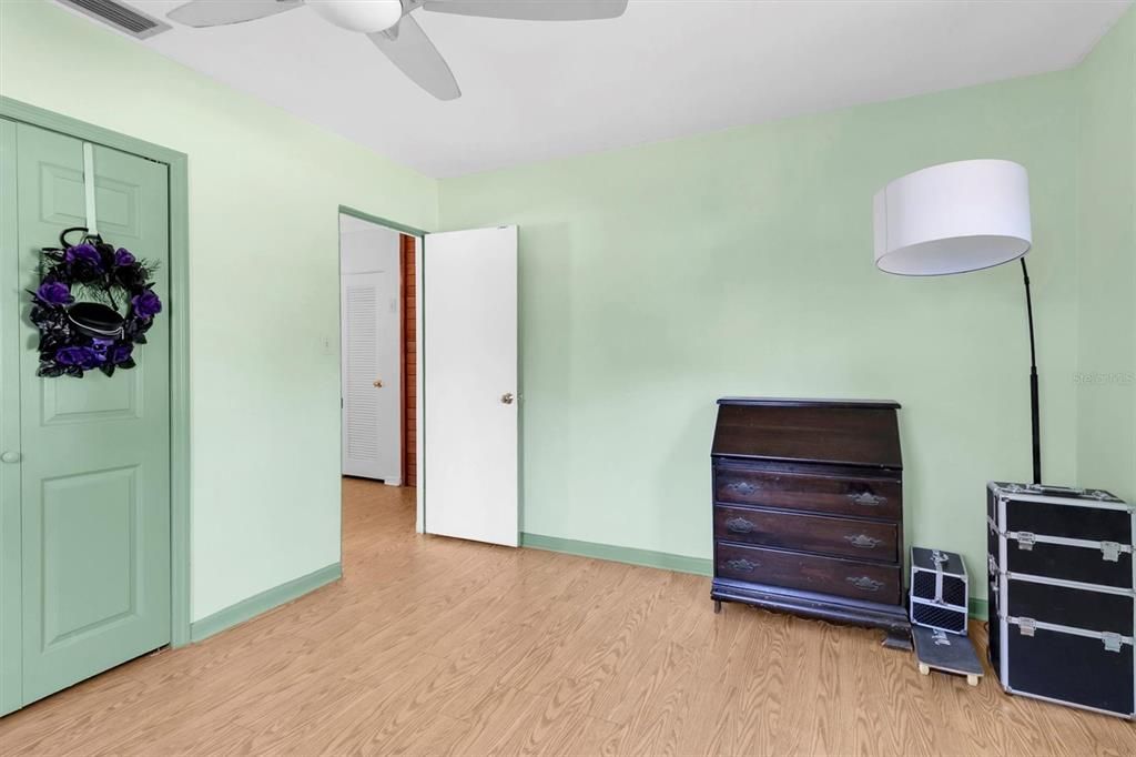 For Sale: $415,000 (3 beds, 2 baths, 1744 Square Feet)