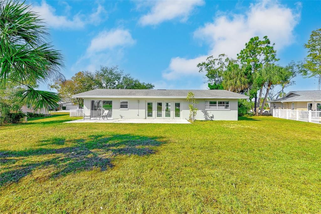 En Venta: $574,900 (3 camas, 2 baños, 1600 Pies cuadrados)