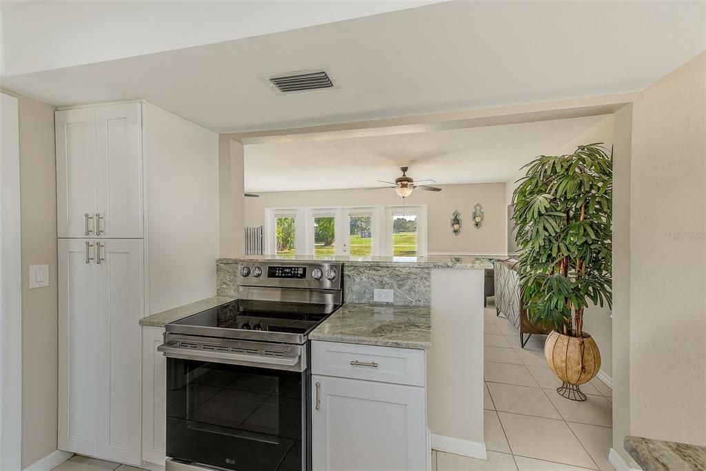 En Venta: $574,900 (3 camas, 2 baños, 1600 Pies cuadrados)